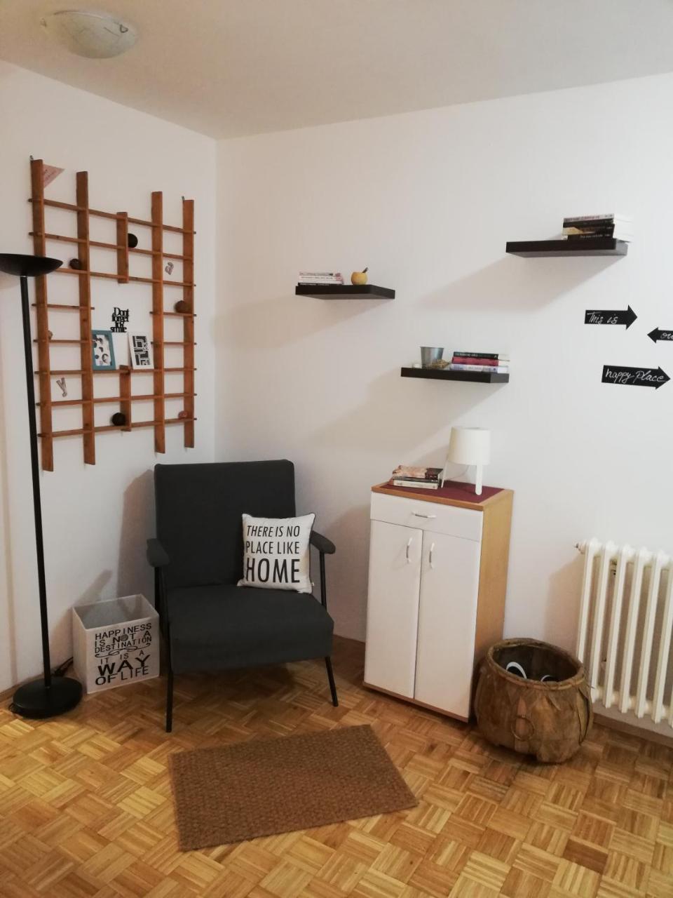 Ada Milipe Appartamento Belgrado Esterno foto